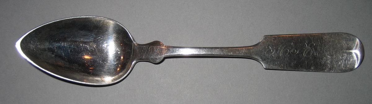 1998.0004.008 Silver Spoon upper surface