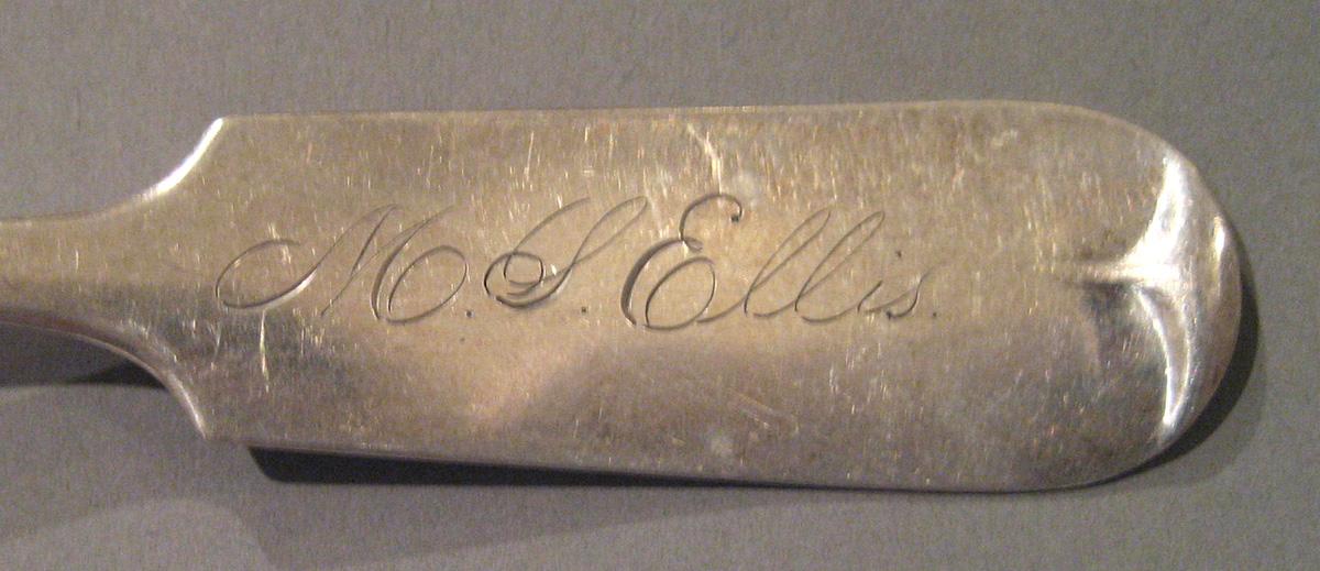 1998.0004.008 Silver Spoon engraving