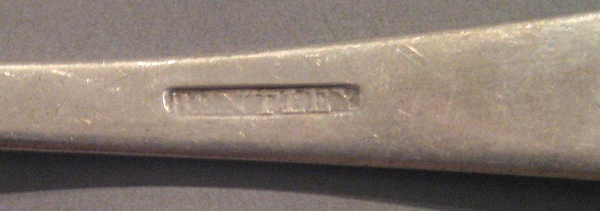 1998.0004.011.002 Silver Spoon marks