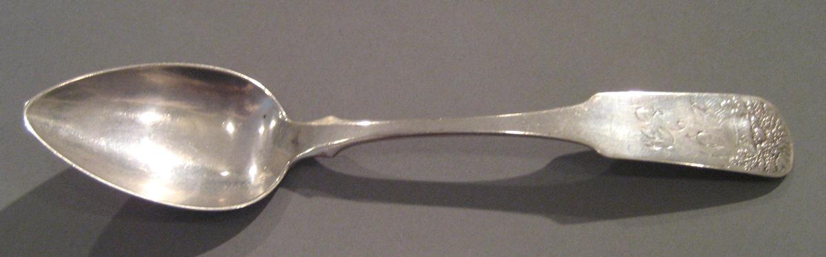 1998.0004.013.002 Silver Spoon upper surface