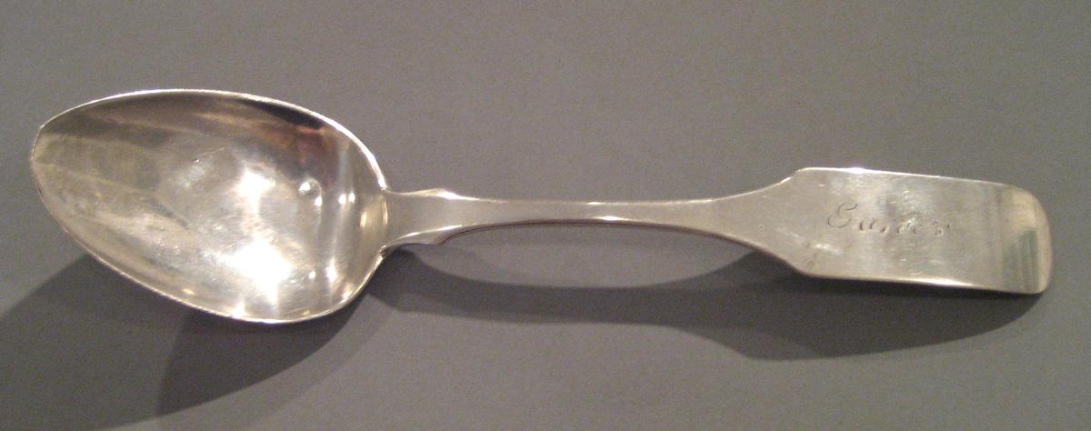 1998.0004.014 Silver Spoon upper surface