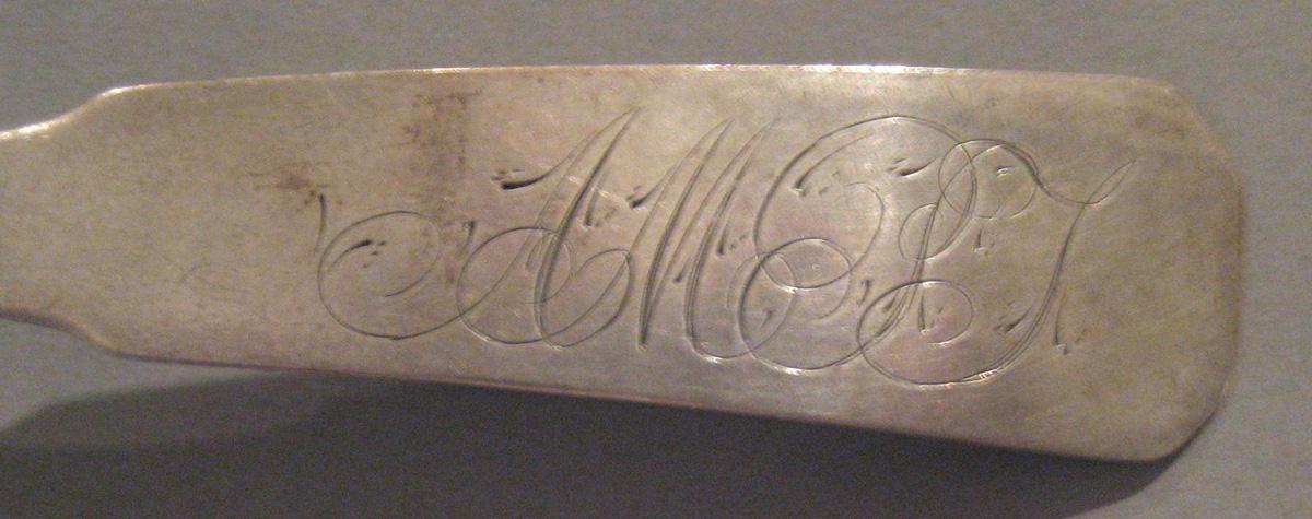 1998.0004.017 Silver Ladle engraving