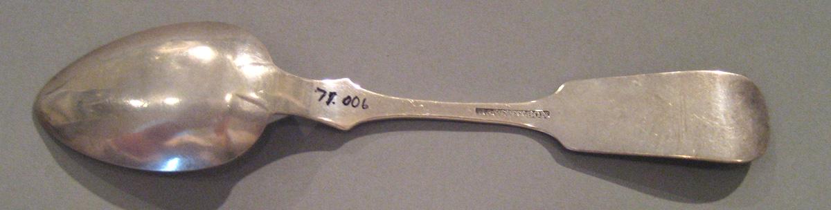 1998.0004.021 Silver Spoon underside
