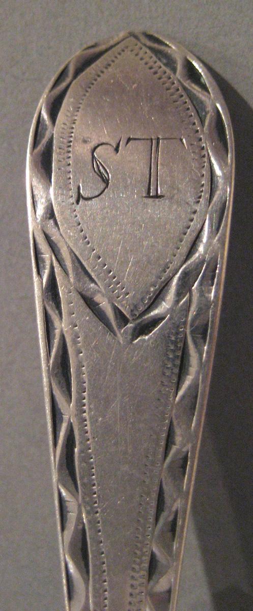 1998.0004.023 Silver Spoon engraving