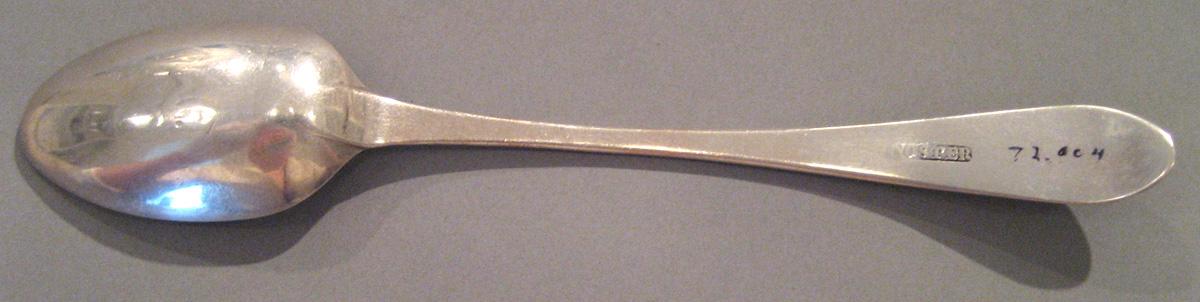 1998.0004.025.001 Silver Spoon underside