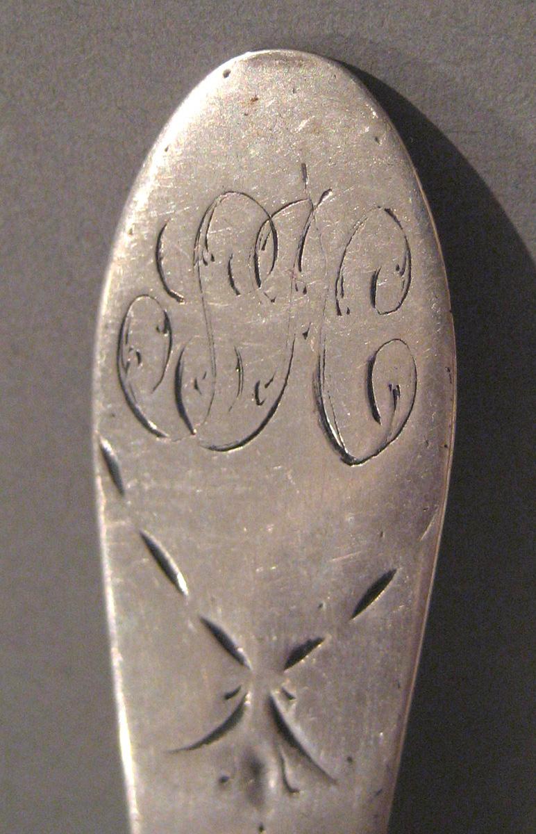 1998.0004.025.002 Silver Spoon engraving