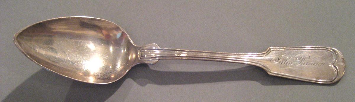 1998.0004.028 Silver Spoon upper surface