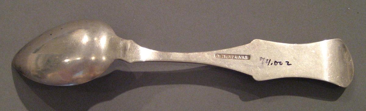 1998.0004.031.005 Silver Spoon underside