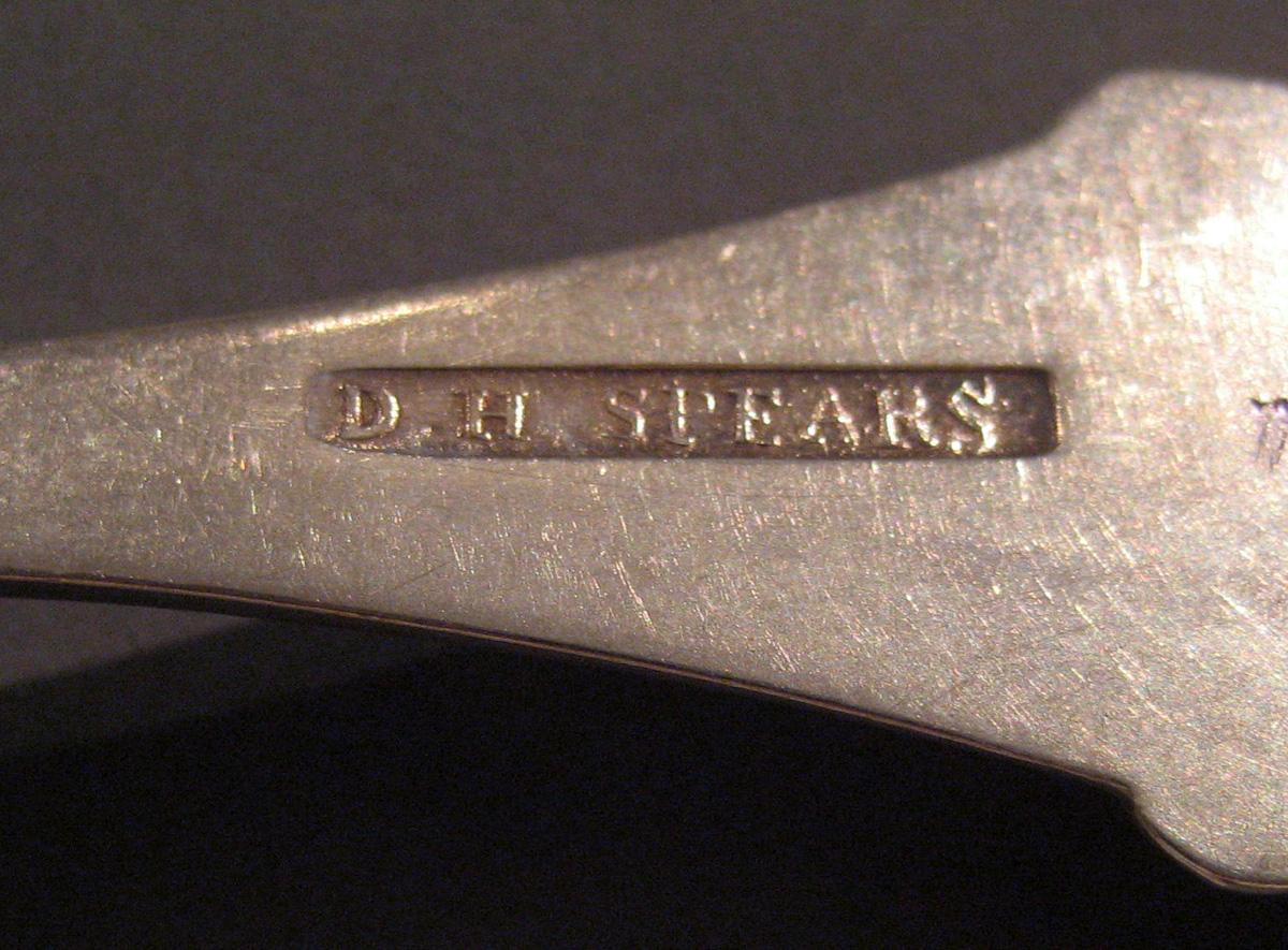 1998.0004.031.005 Silver Spoon marks