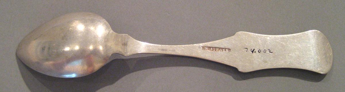 1998.0004.031.006 Silver Spoon underside