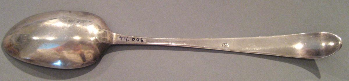 1998.0004.035 Silver Spoon underside