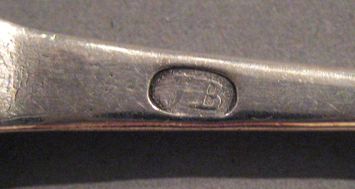 1998.0004.037 Silver Spoon marks