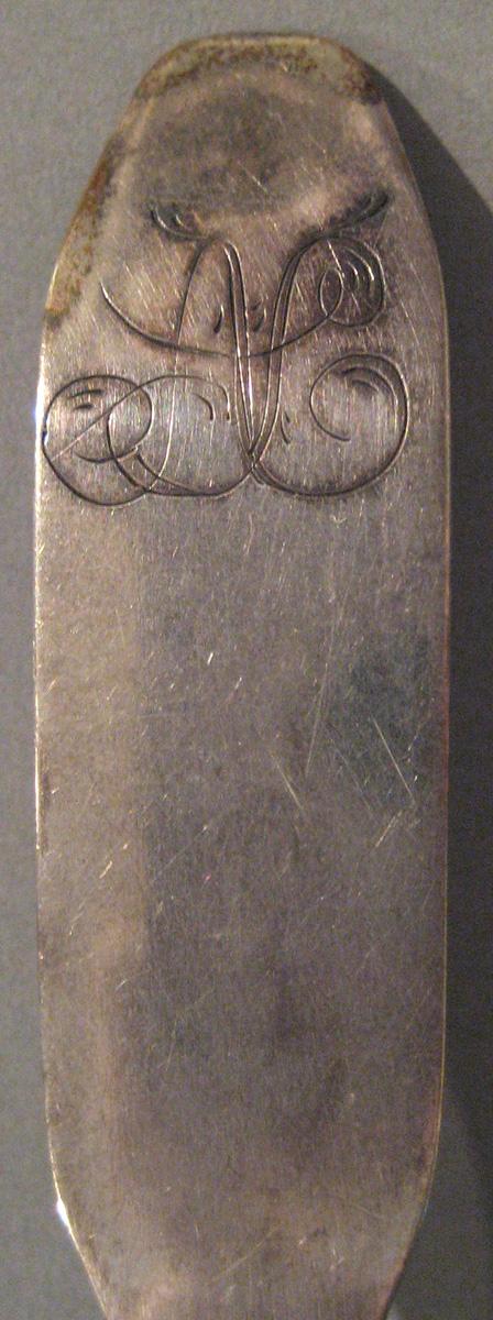 1998.0004.039 Silver Spoon engraving