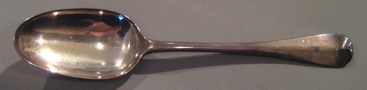 1998.0004.050.001 Silver Spoon upper surface