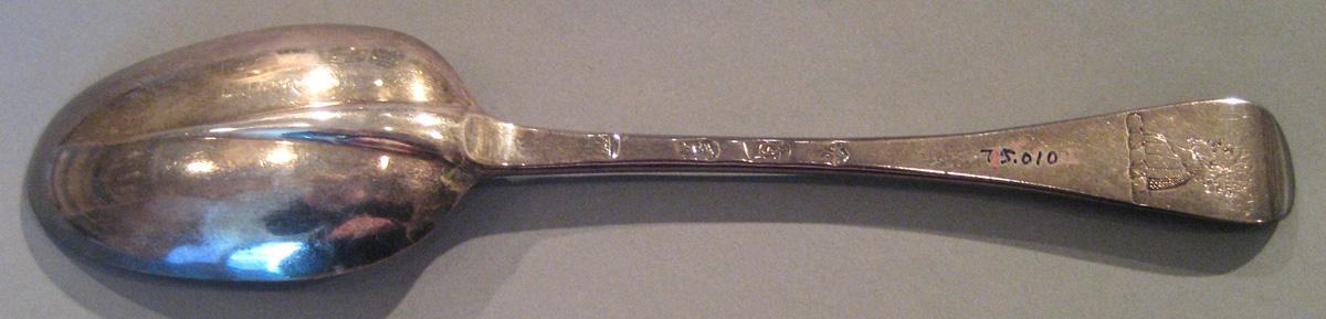 1998.0004.050.002 Silver Spoon underside