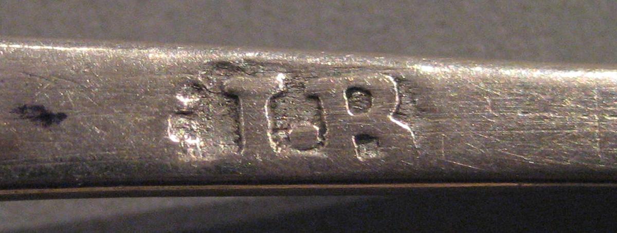 1998.0004.052 Silver Spoon marks
