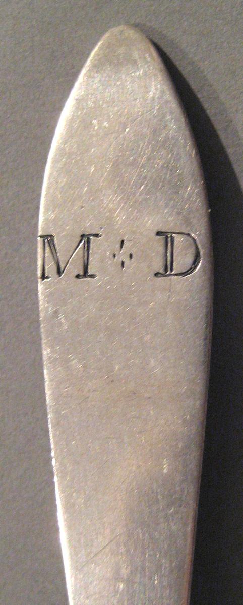 1998.0004.054.002 Silver Spoon engraving