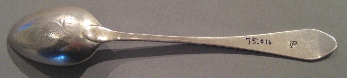 1998.0004.056 Silver Spoon underside
