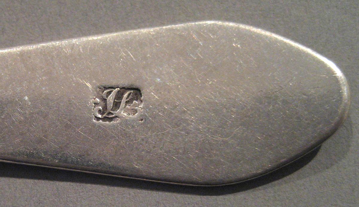 1998.0004.056 Silver Spoon marks