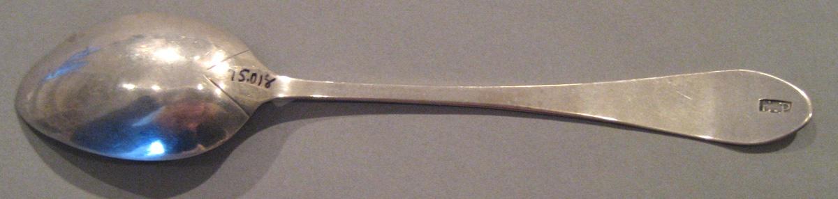 1998.0004.057 Silver Spoon underside