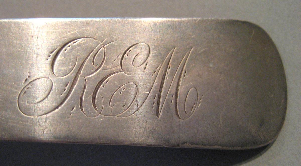 1998.0004.070 Silver Spoon engraving