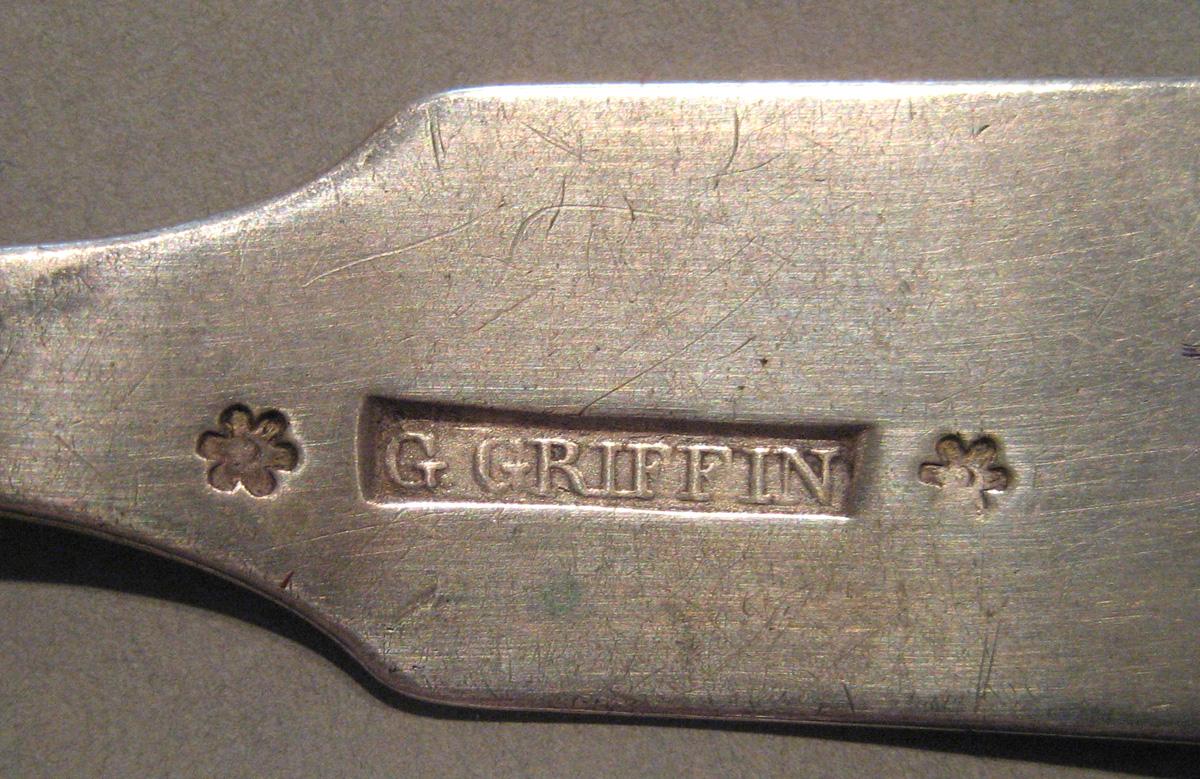 1998.0004.070 Silver Spoon marks