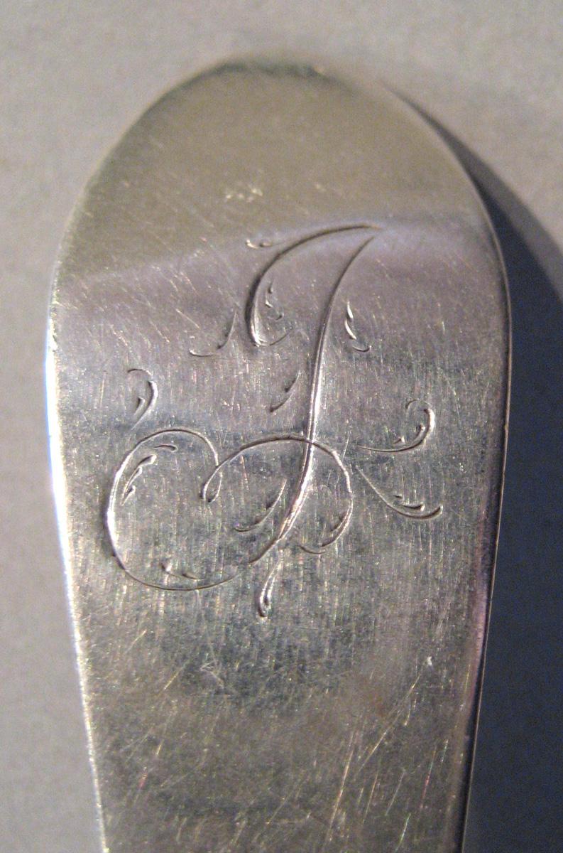 1998.0004.071 Silver Spoon engraving