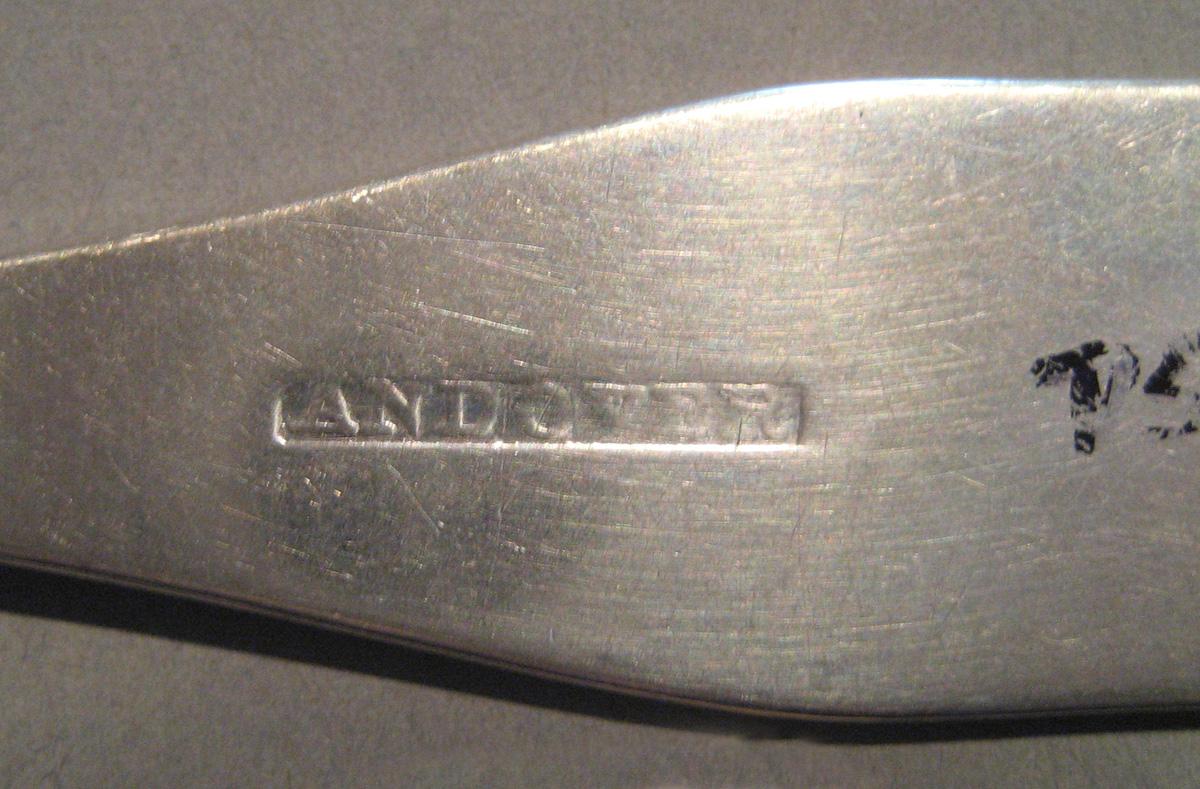 1998.0004.073 Silver Spoon mark 2