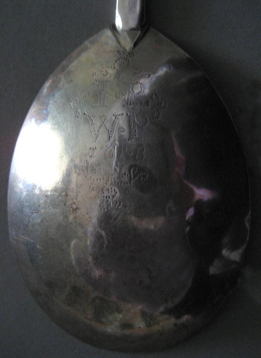 1998.0004.077 Silver Spoon engraving