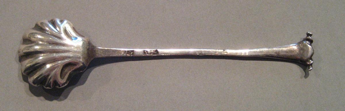 1998.0004.078 Silver Spoon underside