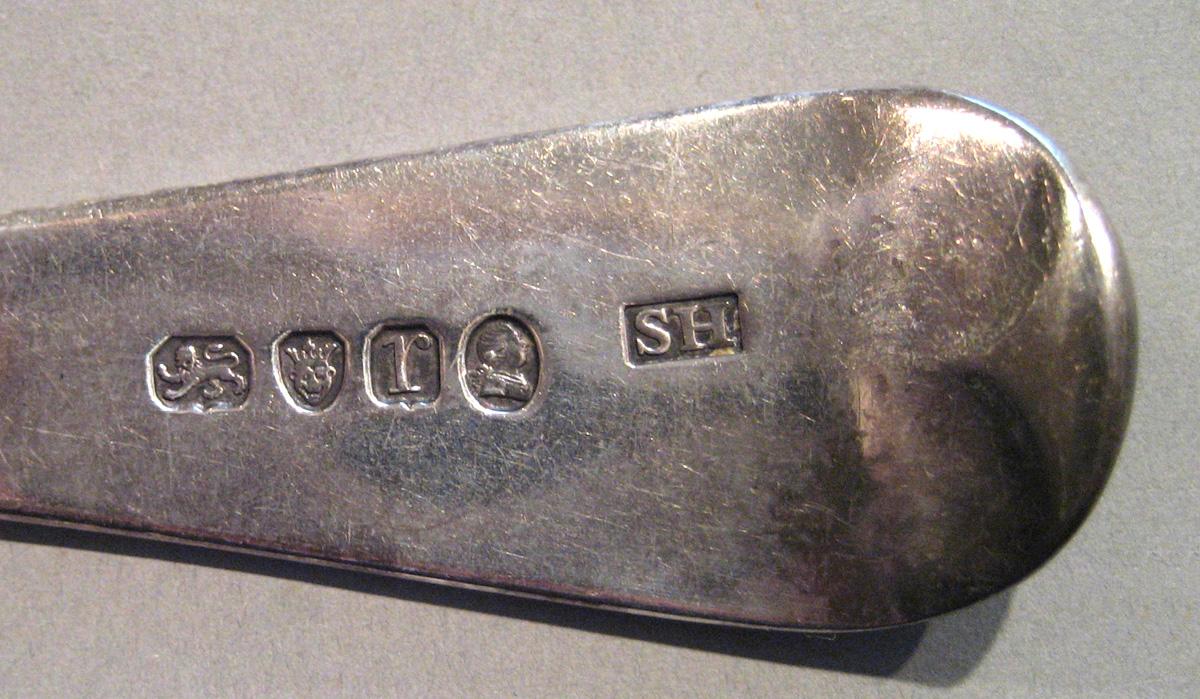 1998.0004.079.001 Silver Spoon marks
