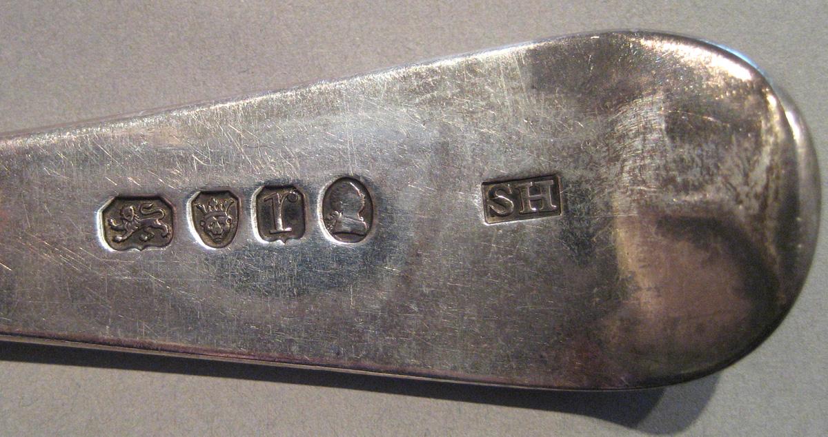 1998.0004.079.002 Silver Spoon marks