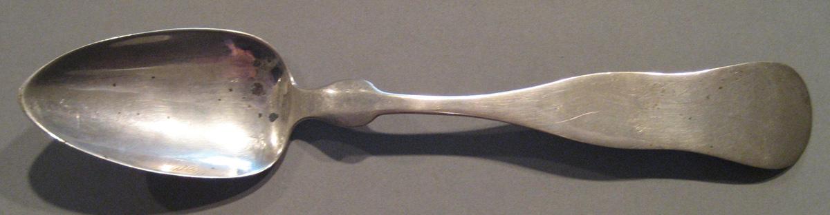 1998.0004.083 Silver Spoon upper surface