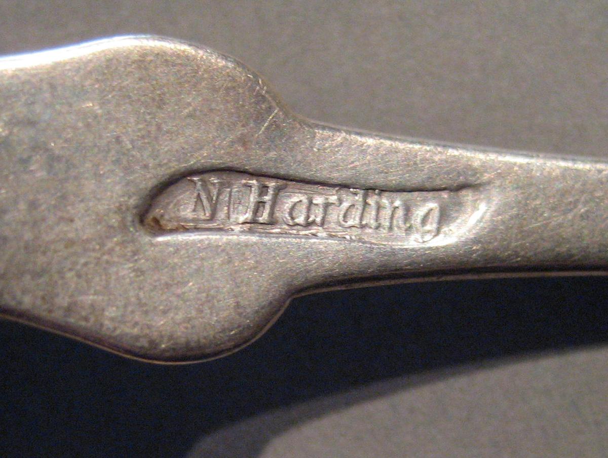 1998.0004.090 Silver Spoon marks