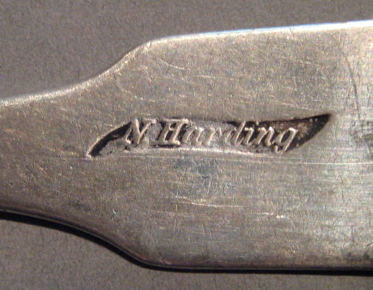 1998.0004.091 Silver Spoon marks