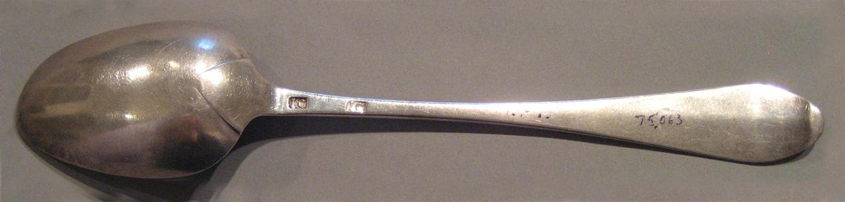 1998.0004.094 Silver Spoon underside