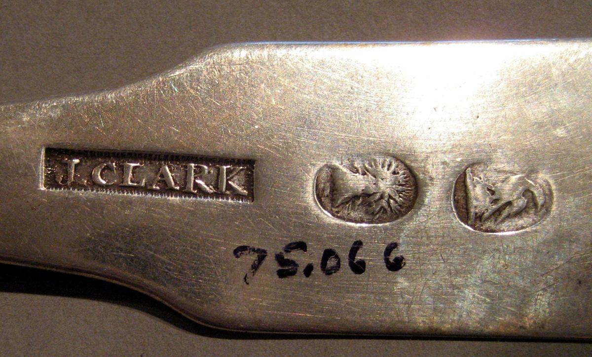 1998.0004.097.001 Silver Spoon marks