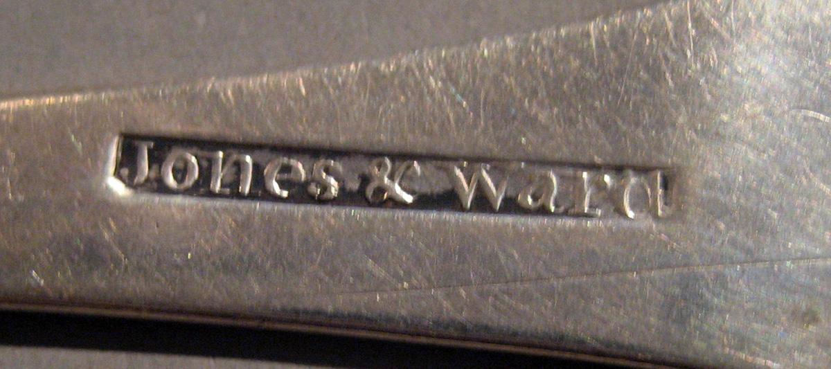 1998.0004.098 Silver Spoon marks