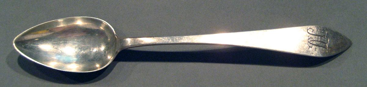 1998.0004.1000 Silver Spoon upper surface