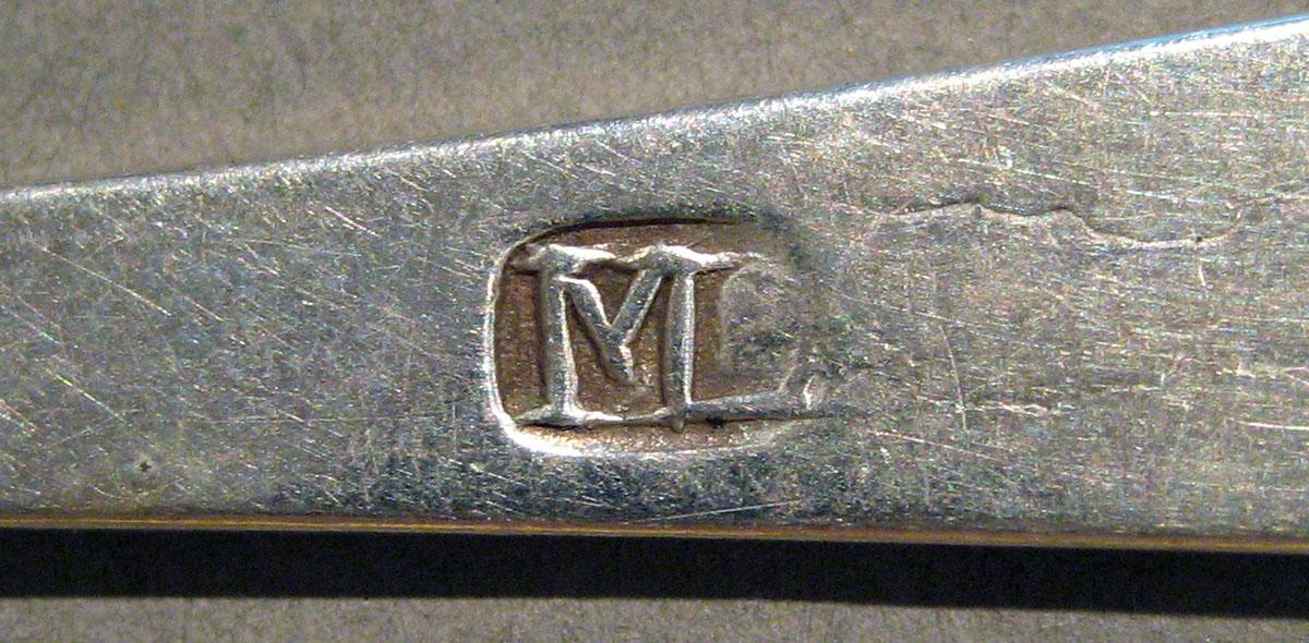 1998.0004.1000 Silver Spoon mark