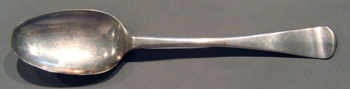 1998.0004.1008 Silver Spoon upper surface