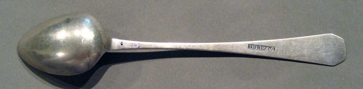 1998.0004.1010.002 Silver Spoon underside