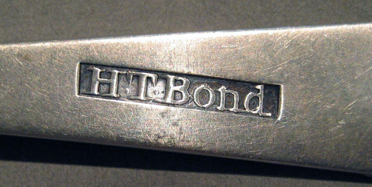 1998.0004.1010.003 Silver Spoon mark