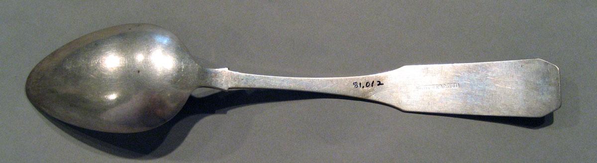 1998.0004.1017 Silver Spoon underside