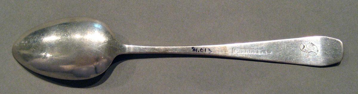 1998.0004.1018 Silver Spoon underside