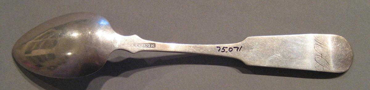1998.0004.102.003 Silver Spoon underside
