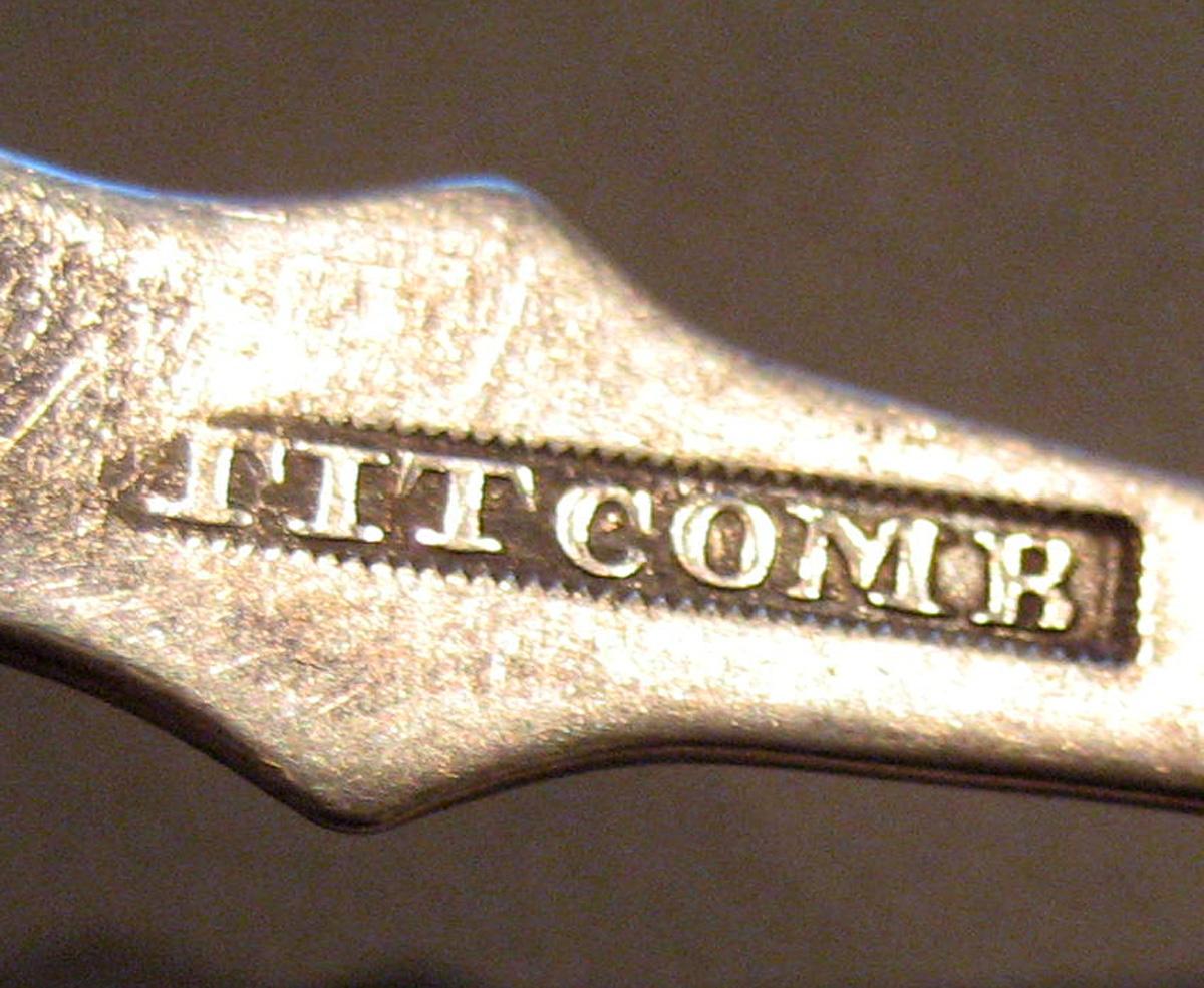 1998.0004.102.004 Silver Spoon marks