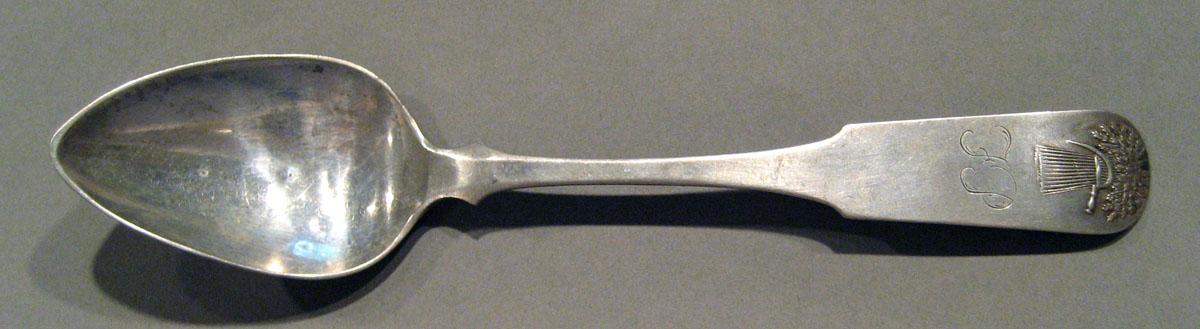 1998.0004.1024.001 Silver Spoon upper surface