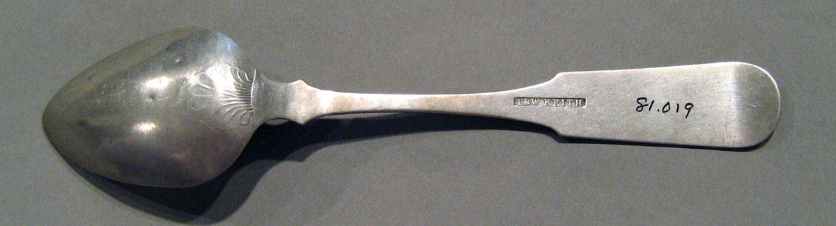 1998.0004.1024.001 Silver Spoon underside