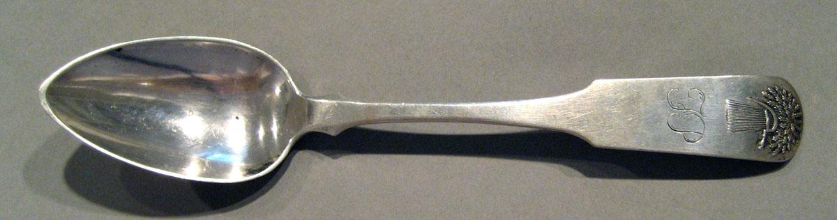 1998.0004.1024.003 Silver Spoon upper surface